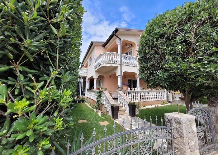 Apartment Jelena Vir